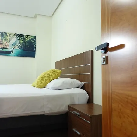 Pansiyon Rooms-shared Flat Valensiya